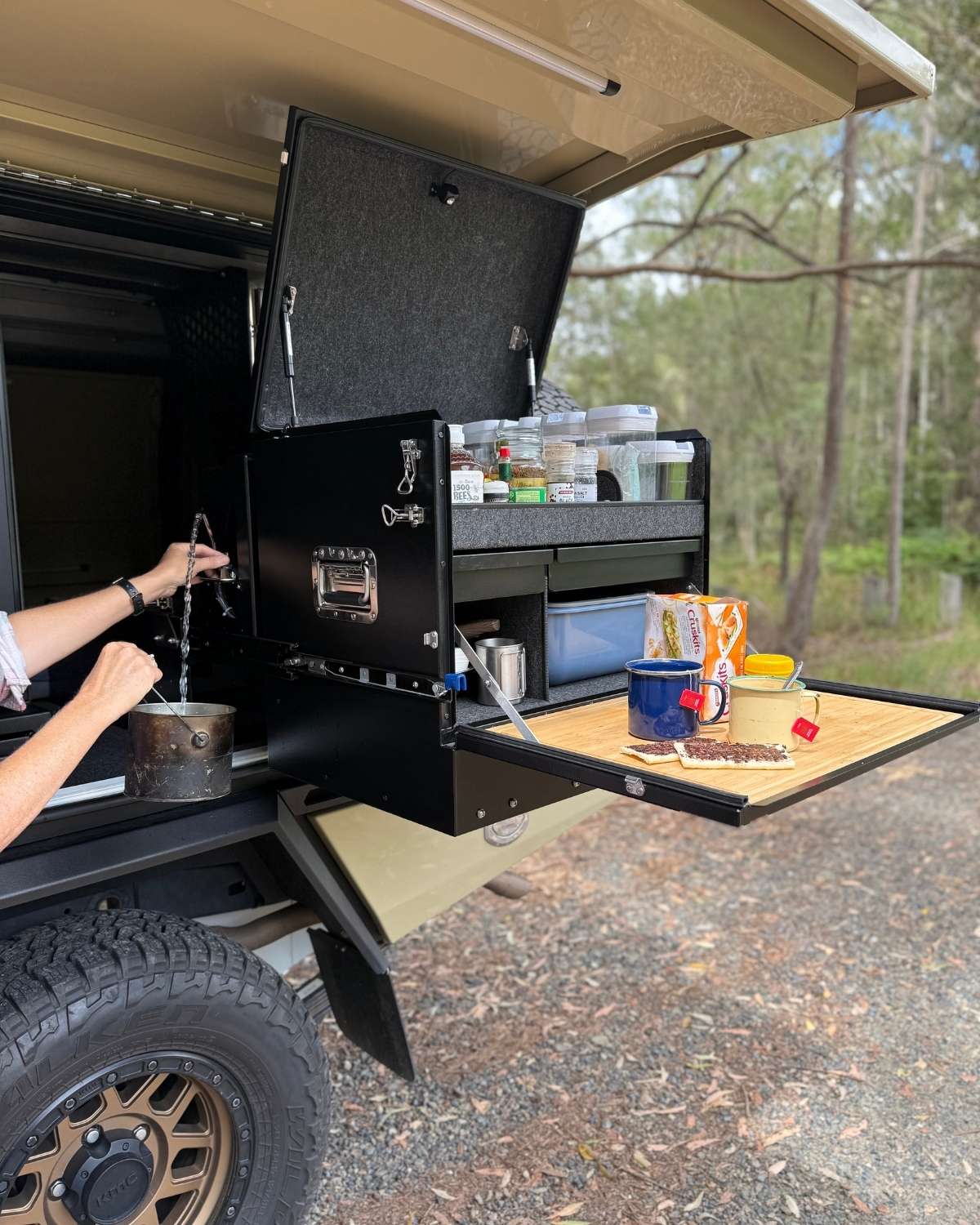 Australian Designed 4WD Camp Kitchens | Top End Campgear
