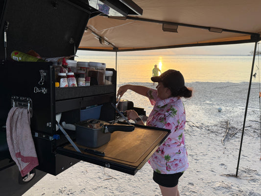 Top End The Longhaul Camp Kitchen | Slide Out 4WD Setup