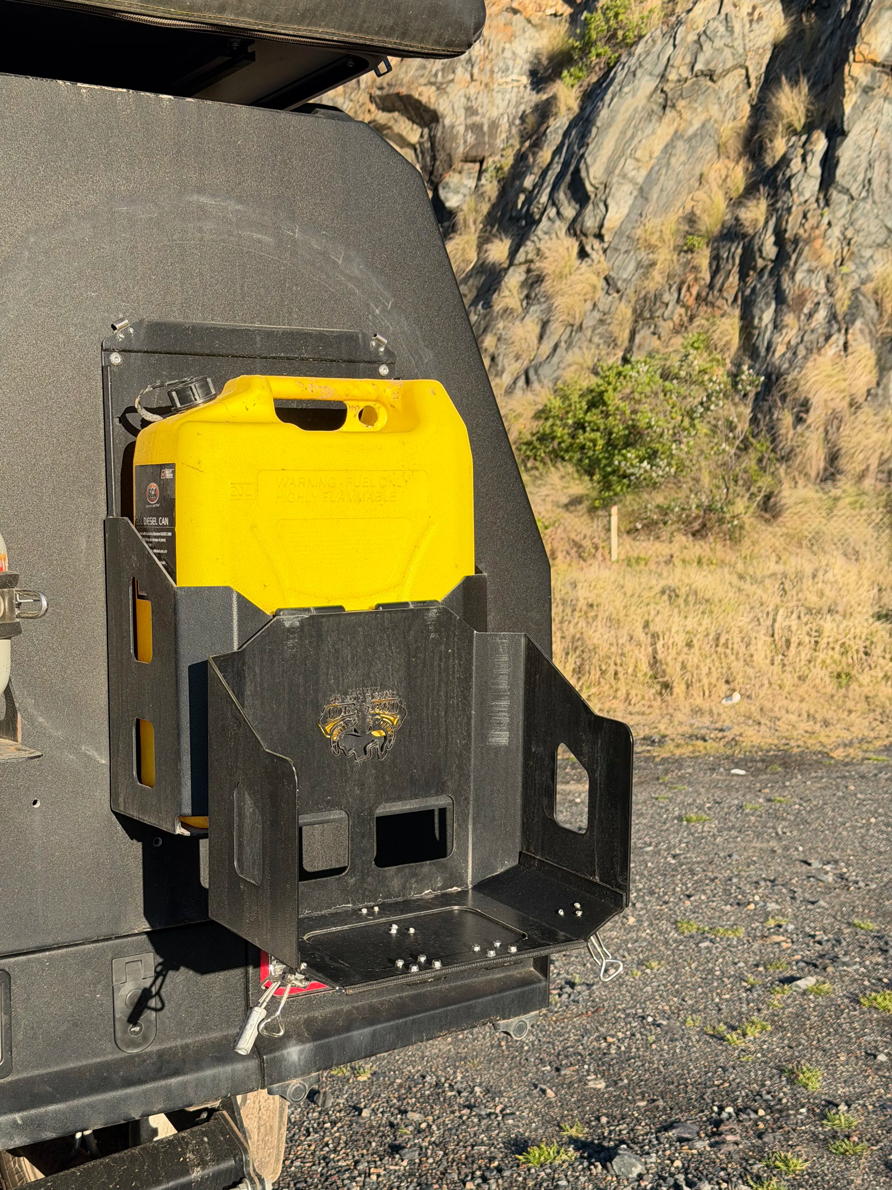 Top End Heavy Duty 20L Jerry Can Holder | Aluminium Fuel & Water Mount
